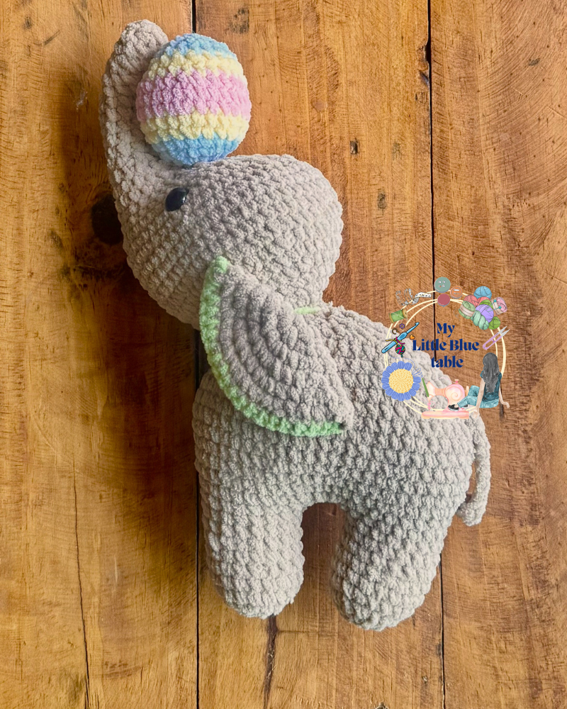 Elephant rattle
